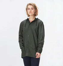 Load image into Gallery viewer, RAINS Classic Jacket - Green – Unisex