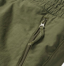 Load image into Gallery viewer, Carhartt WIP Valiant Jogger - Rover Green