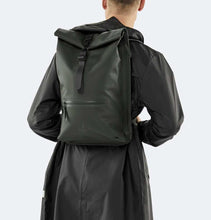 Load image into Gallery viewer, RAINS Rolltop Rucksack – Green