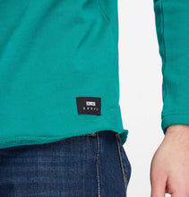Load image into Gallery viewer, Edwin Terry LS T-Shirt – Apple Green
