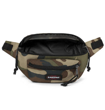 Load image into Gallery viewer, Eastpak Doggy Bag - Camo
