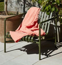 Load image into Gallery viewer, HAY Crinkle Plaid Blanket – Peach
