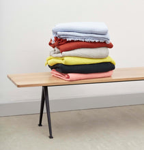 Load image into Gallery viewer, HAY Crinkle Plaid Blanket – Anthracite
