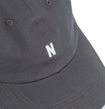Load image into Gallery viewer, Norse Projects Twill Sports Cap – Magnet Grey

