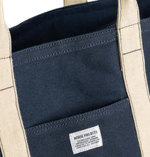 Load image into Gallery viewer, Norse Projects Stefan Beach Bag – Dark Navy
