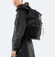 Load image into Gallery viewer, RAINS Mountaineer Bag – Black
