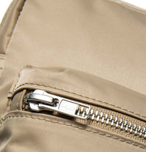 Load image into Gallery viewer, Wood Wood Rena Shoulderbag – Light Khaki
